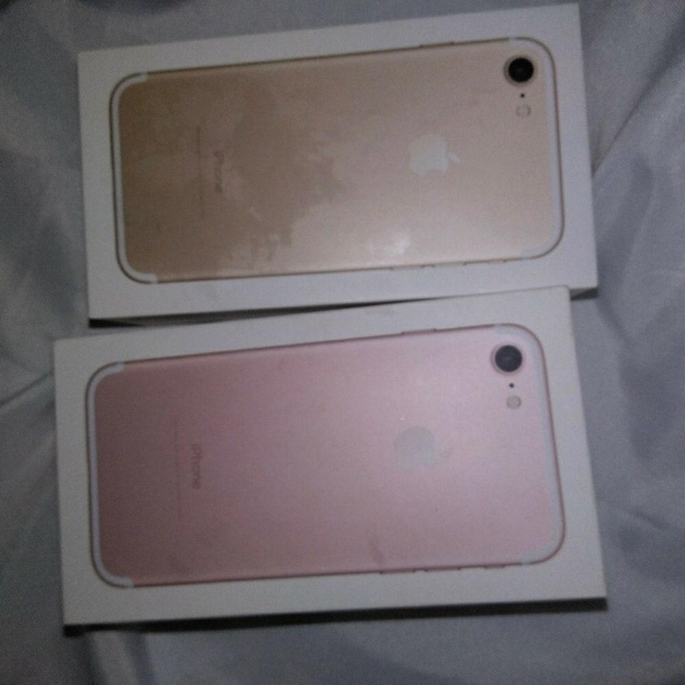 iPhone 7s